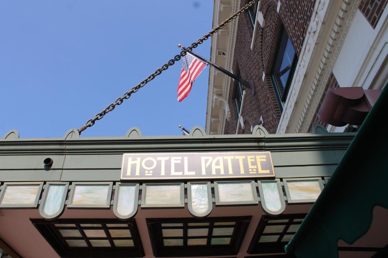 Hotel Pattee Perry Екстериор снимка