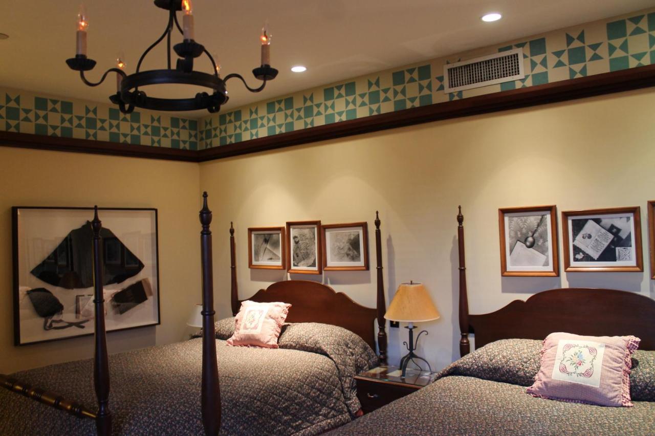 Hotel Pattee Perry Екстериор снимка