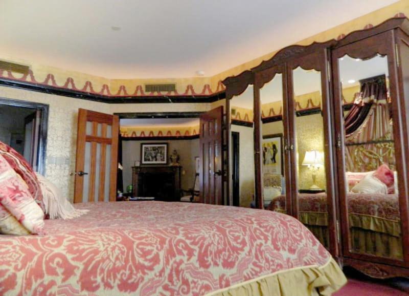Hotel Pattee Perry Екстериор снимка