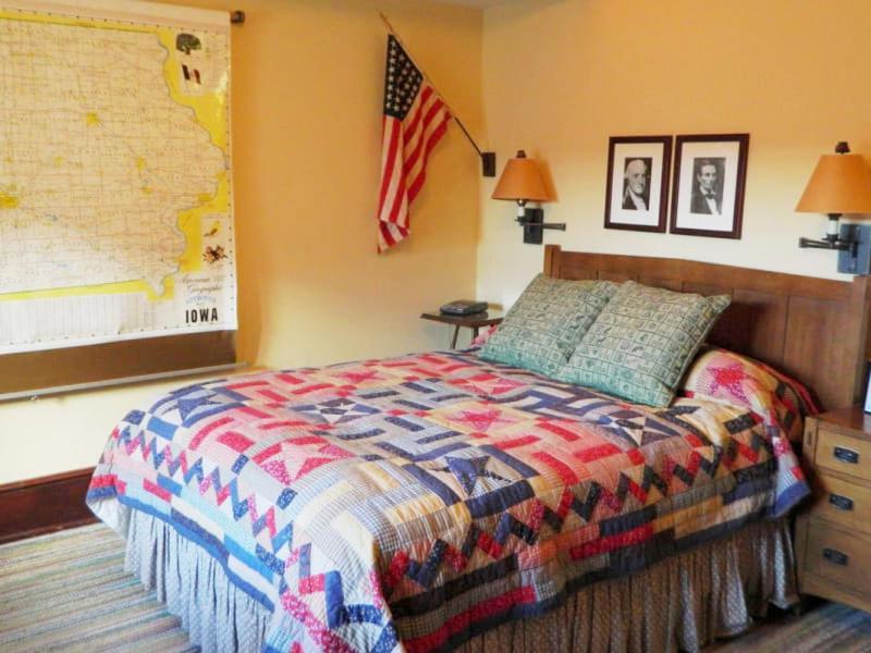 Hotel Pattee Perry Екстериор снимка